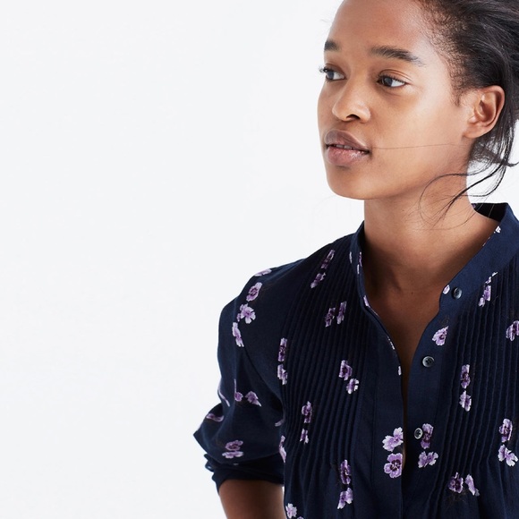 Madewell Popover Pansy Bouquet Pin Tuck Peasant Floral Top Navy F5655 - Picture 2 of 10